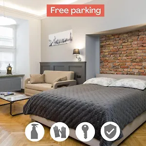 Luxury At The Main Square Tomasza Street Apartment Krakau