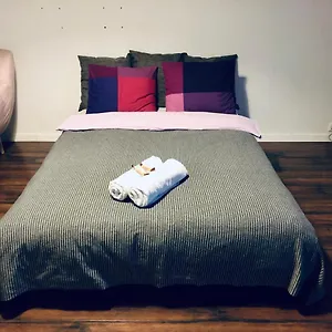Apartmán Blue River - Ul Ciepla - Near Pkp And Aquapark, Vratislav